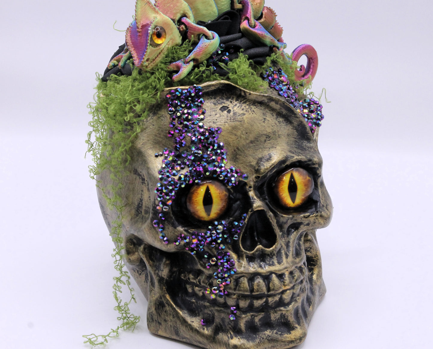 Gilded Reptilian Gold Skull Decor