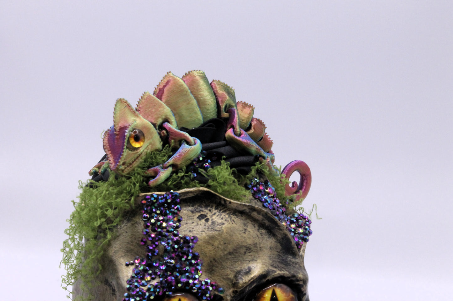 Gilded Reptilian Gold Skull Decor