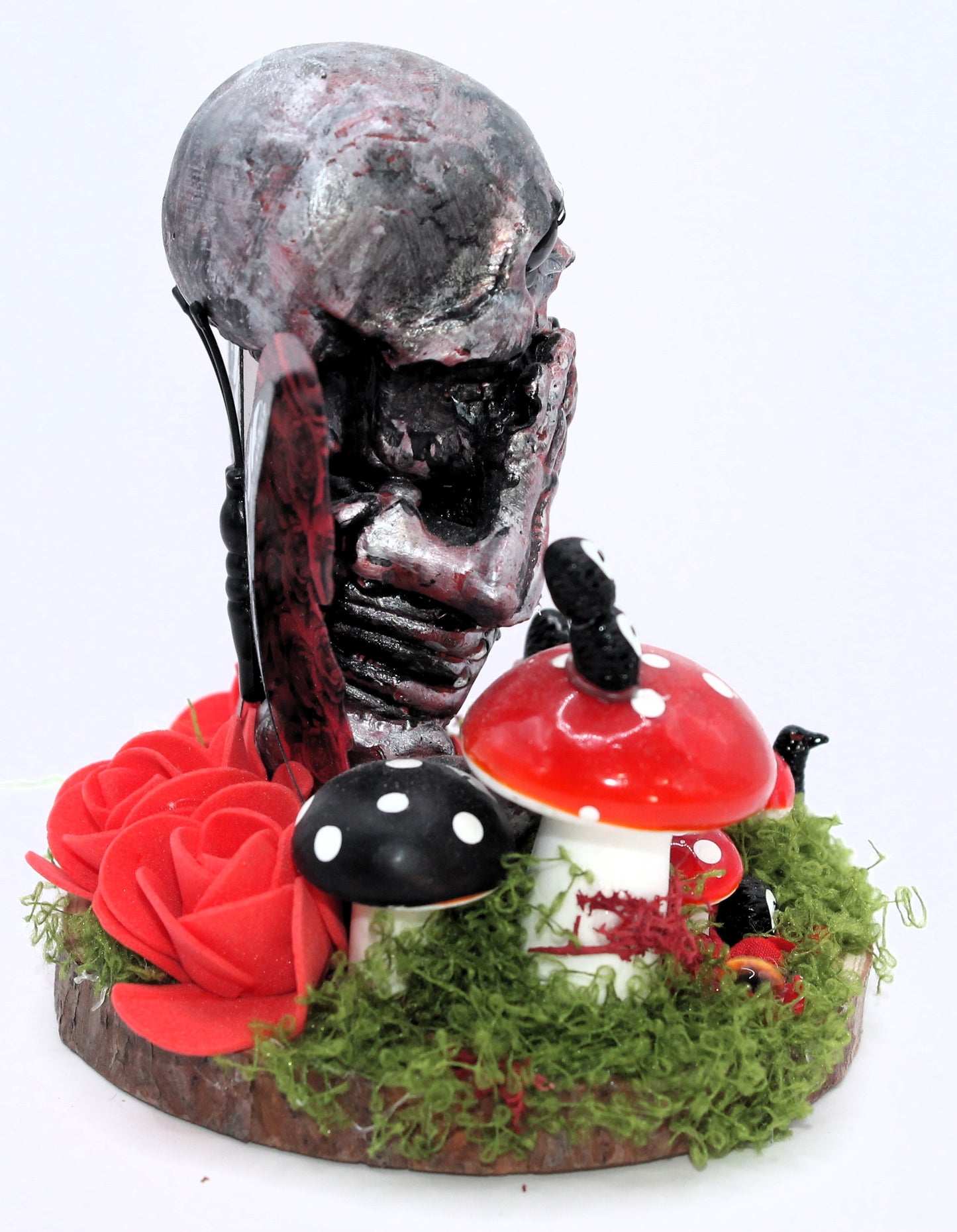 Red Speak No Evil Fae Skeleton Decor