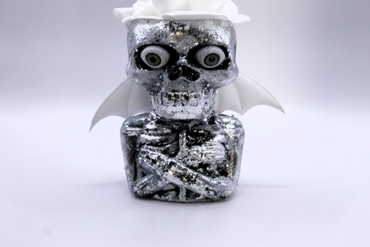 Silverflight the Watcher soul cage skull decor