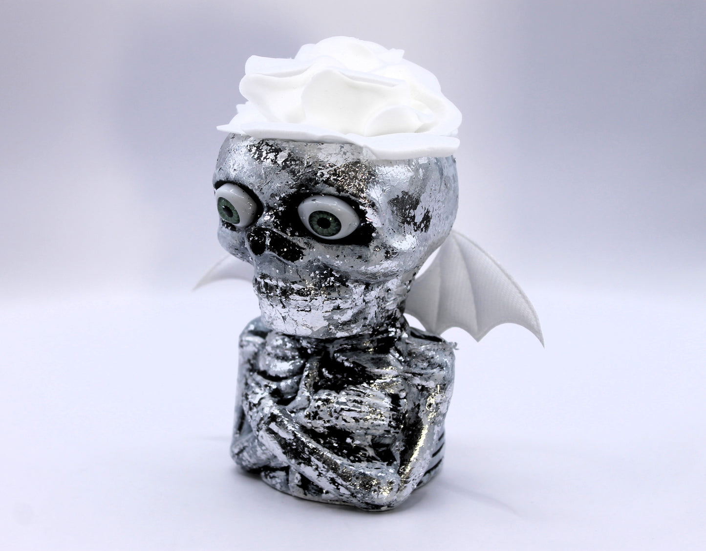 Silverflight the Watcher soul cage skull decor