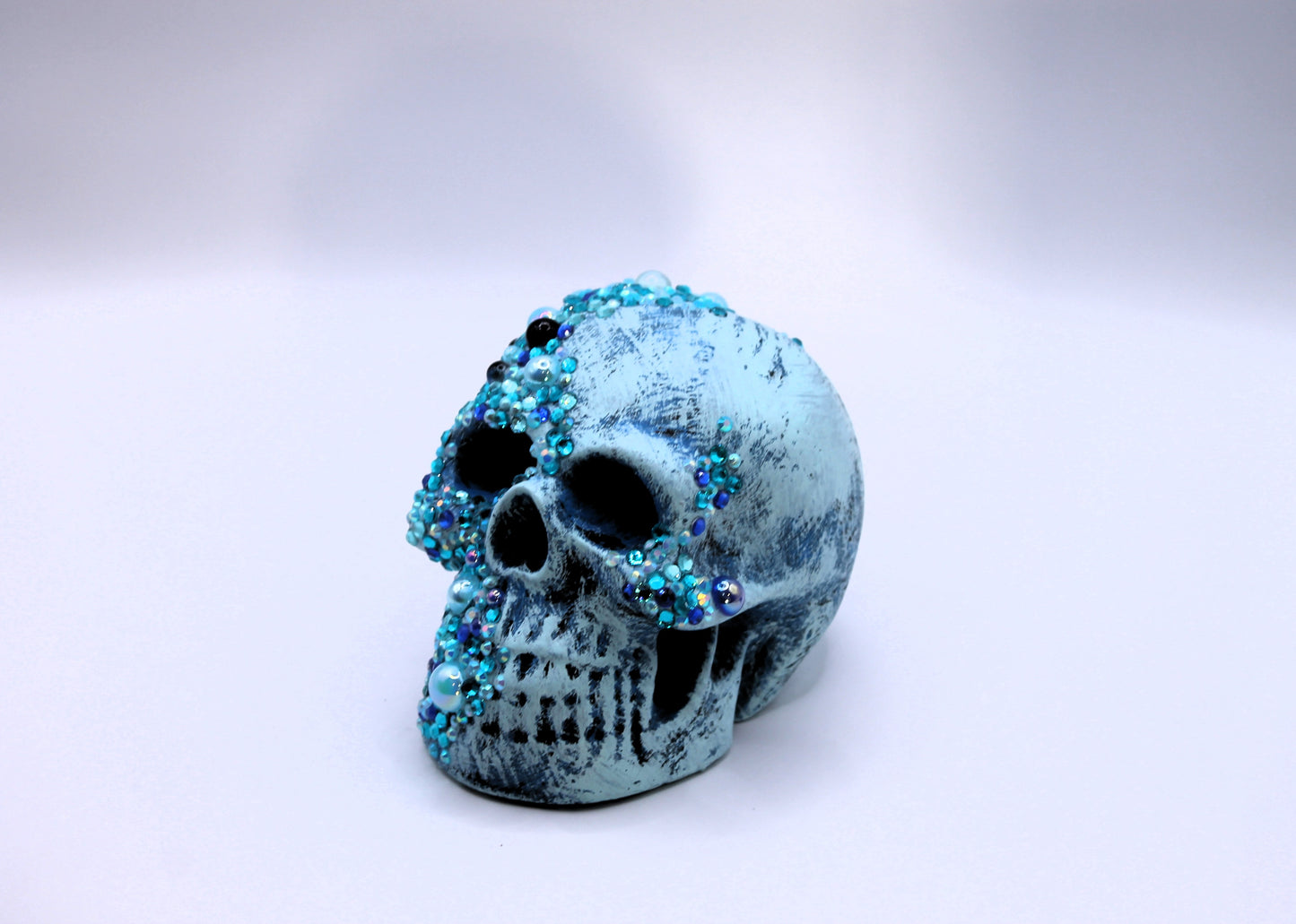 Frostbite Glam Skull