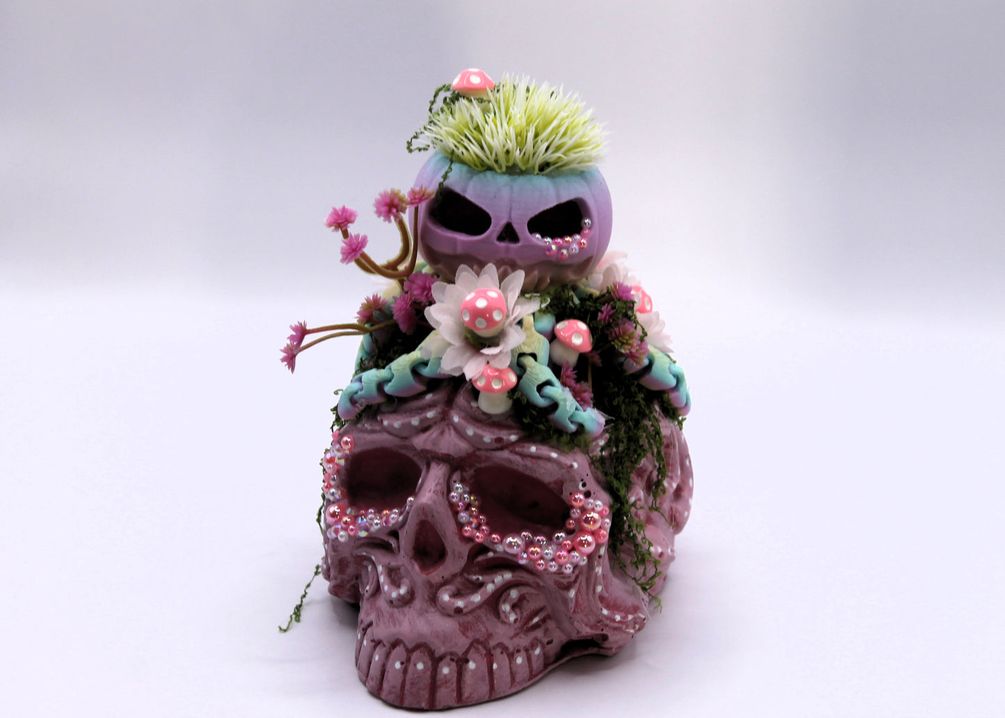 Toadstool Darling skull decor