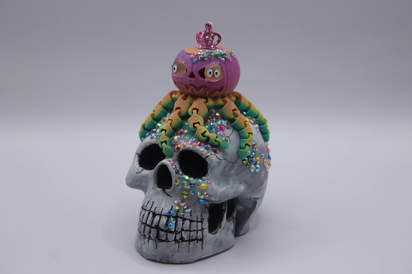 Sweet Rot Bloom skull Decor