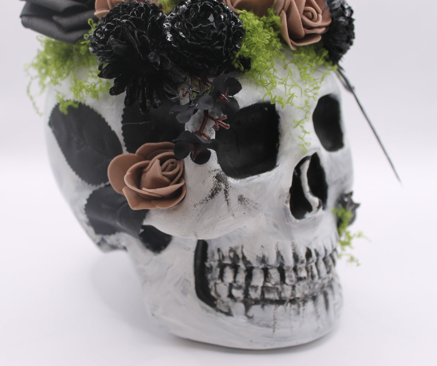 Watcher of the Withered Skull Decor