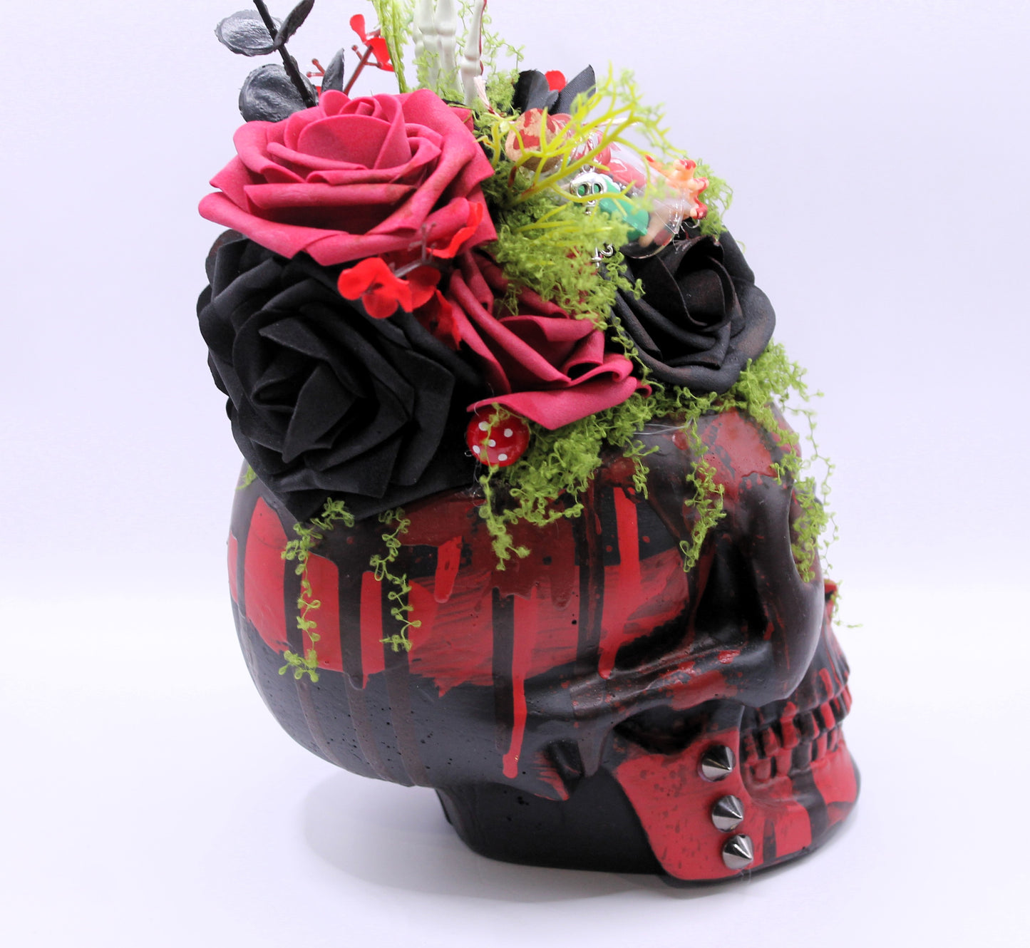Bloom of the Damned Macabre Skull Decor