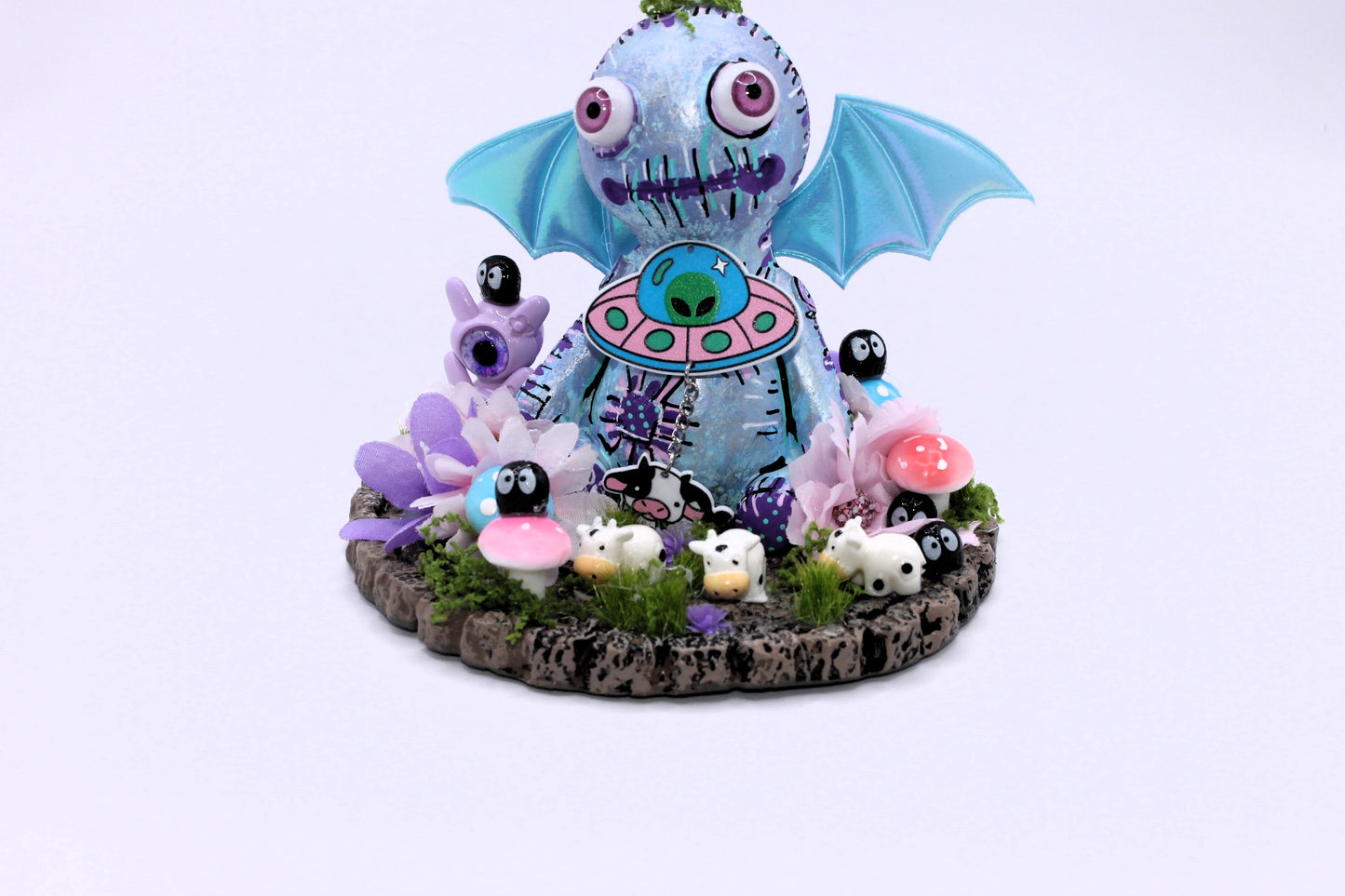 UFO Moo-nster Curse Doll