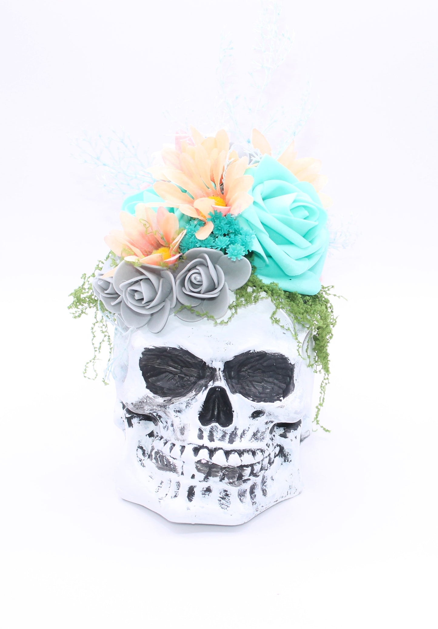 Pastel Remains Skull Decor