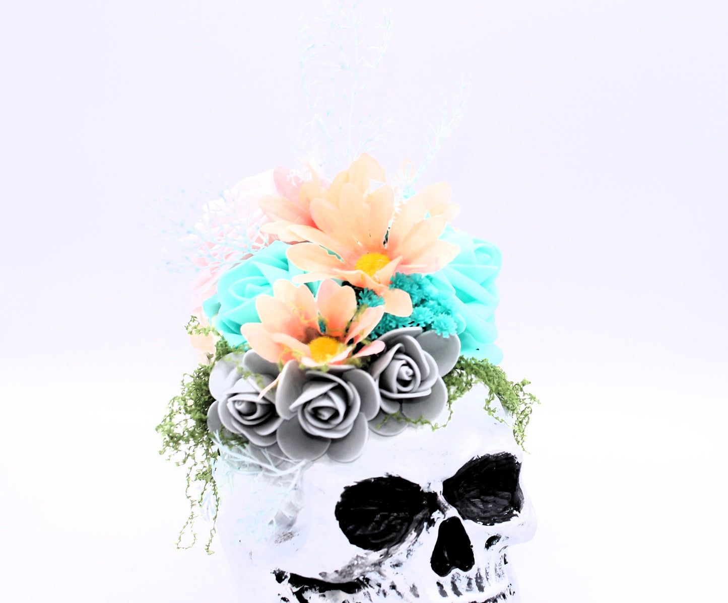 Pastel Remains Skull Decor