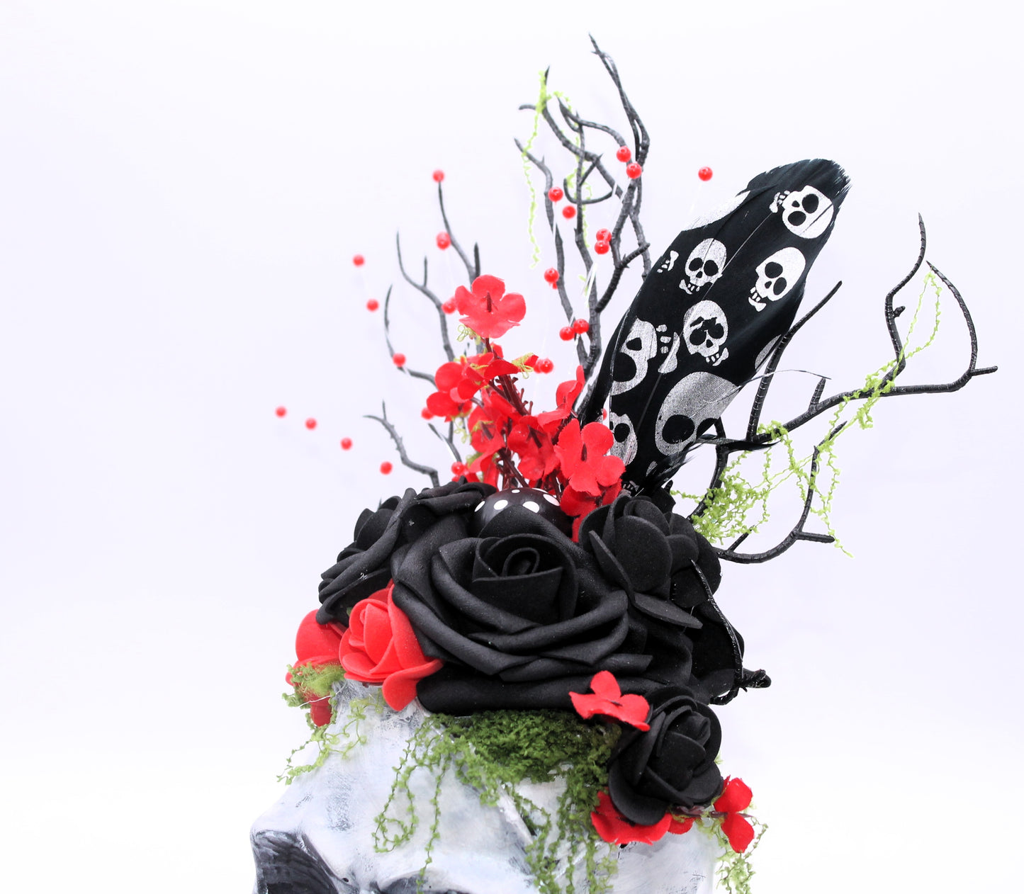 Blood Rose Ritual Skull Decor