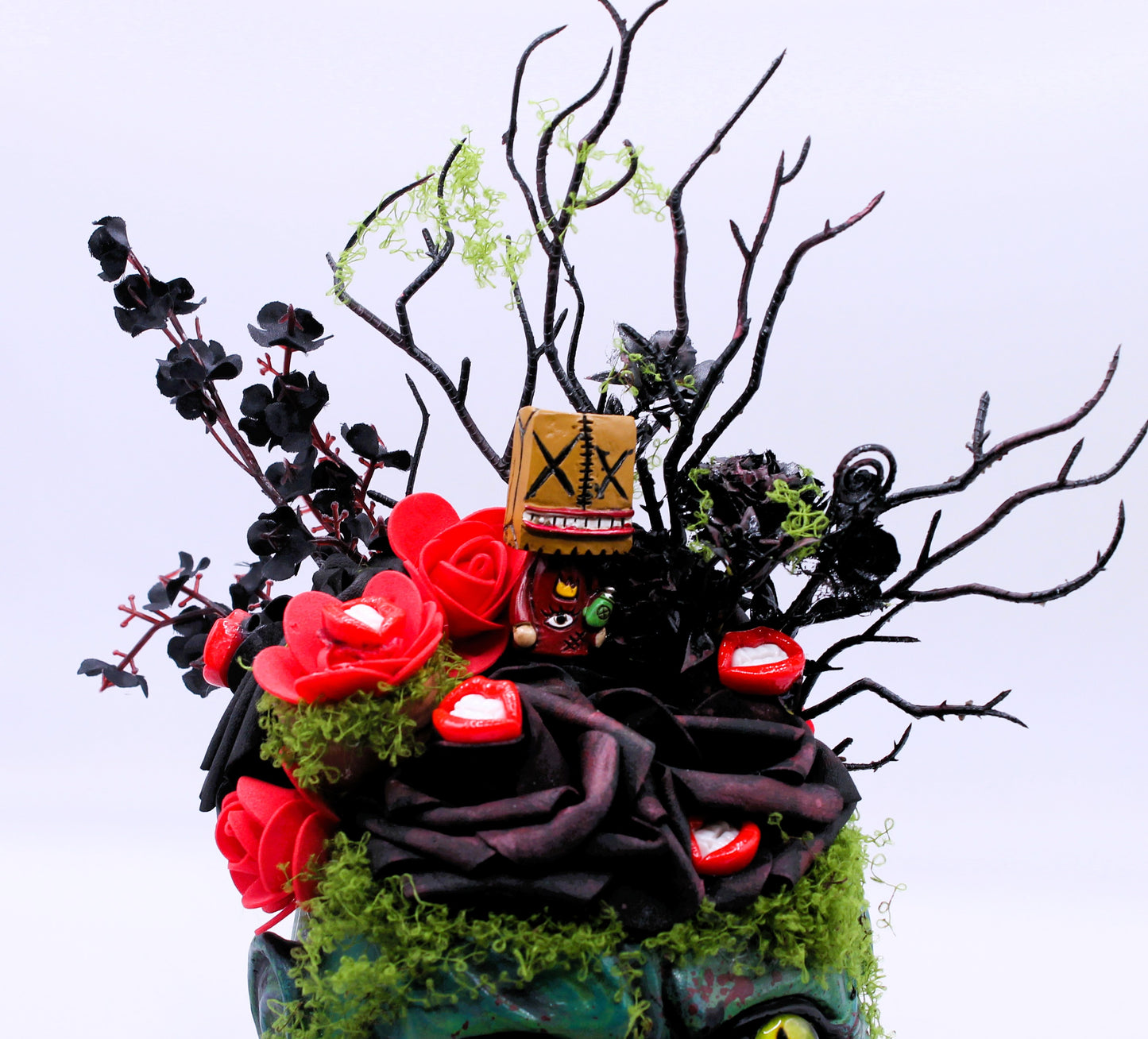 Emerald Beast Botanist Vampire Macabre Decor