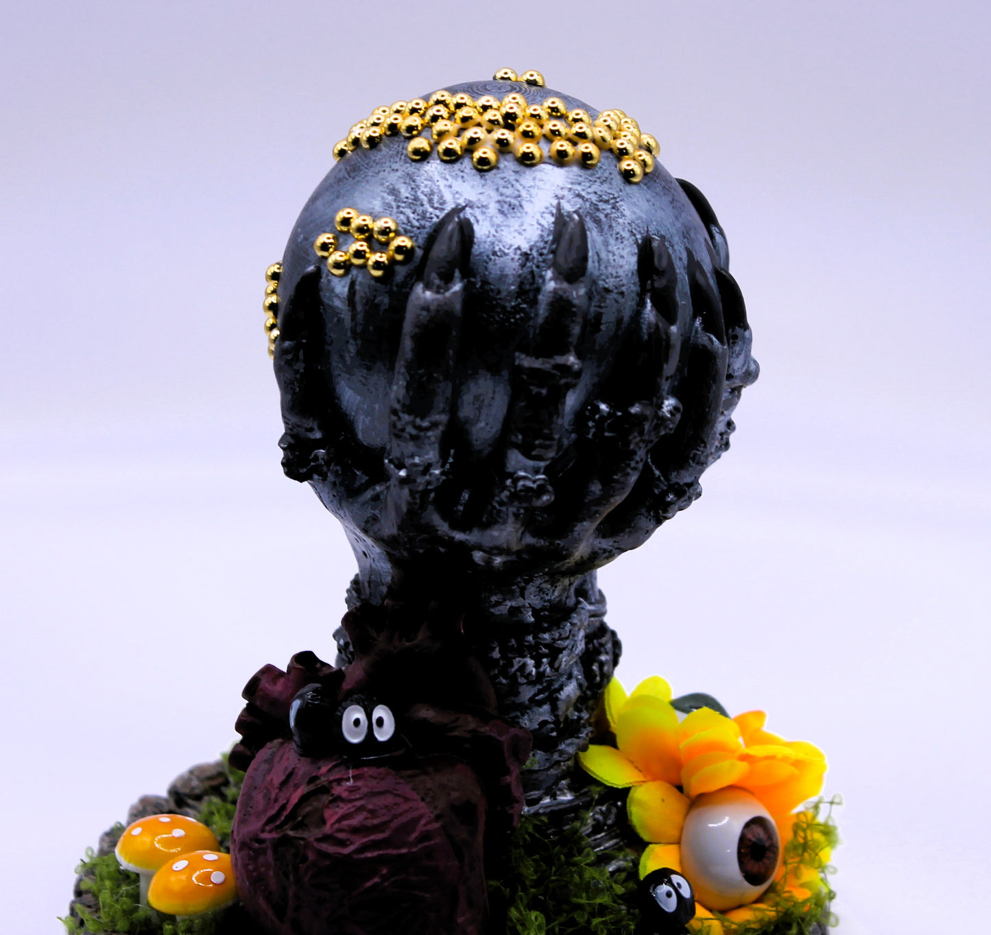 The Collector’s Curse magic ball