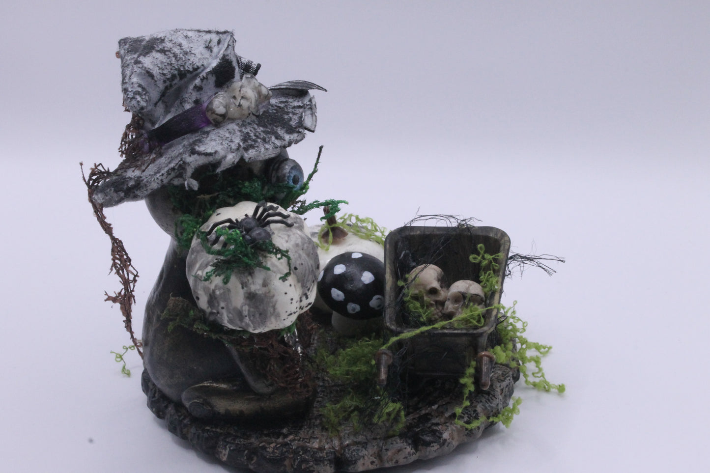 Gravepatch Gardener Curse Doll