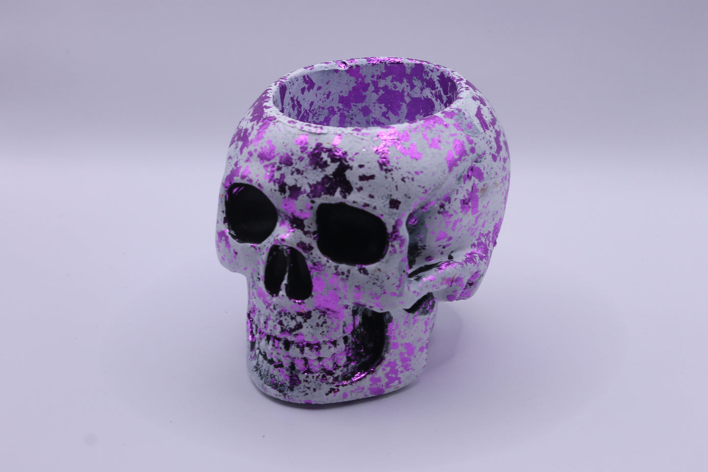 Purple skull planter