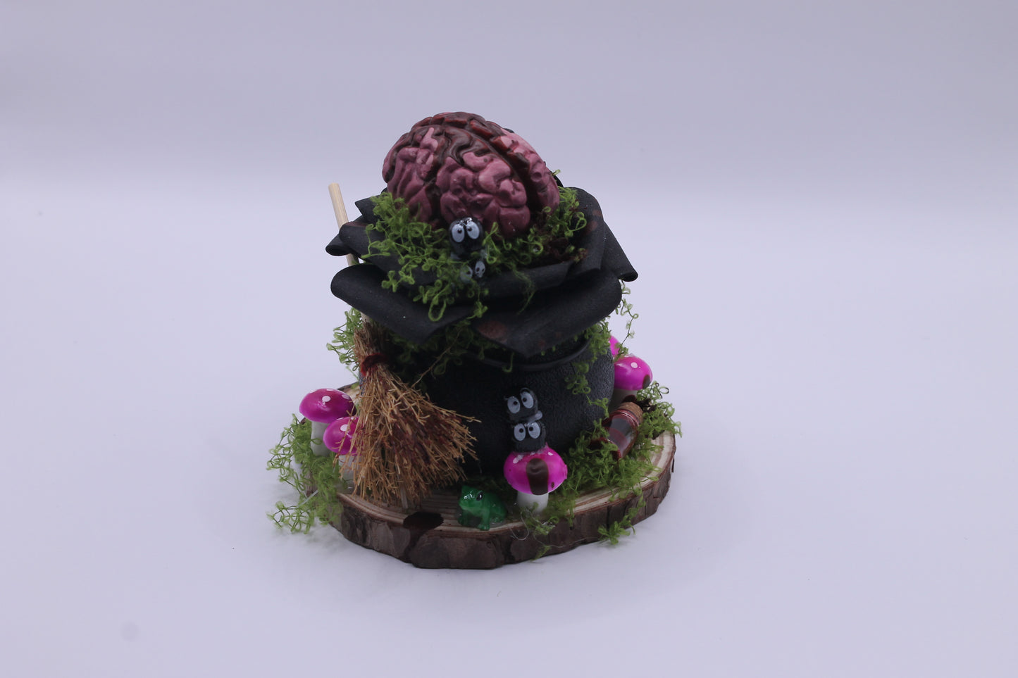 Potion of Thought brain cauldron macabre decor