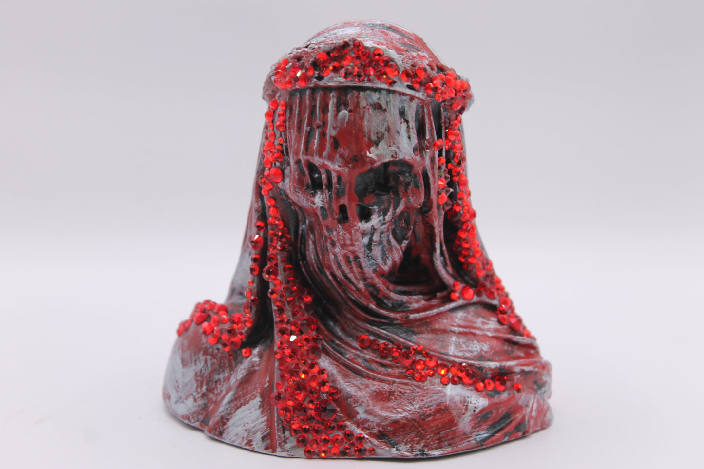 Iridescent Shade Reaper Bride