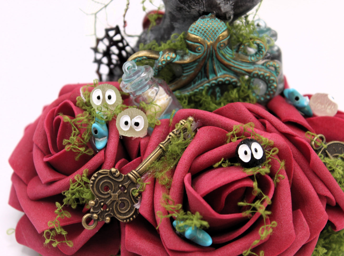 Red Aquatic Ghoul Decor