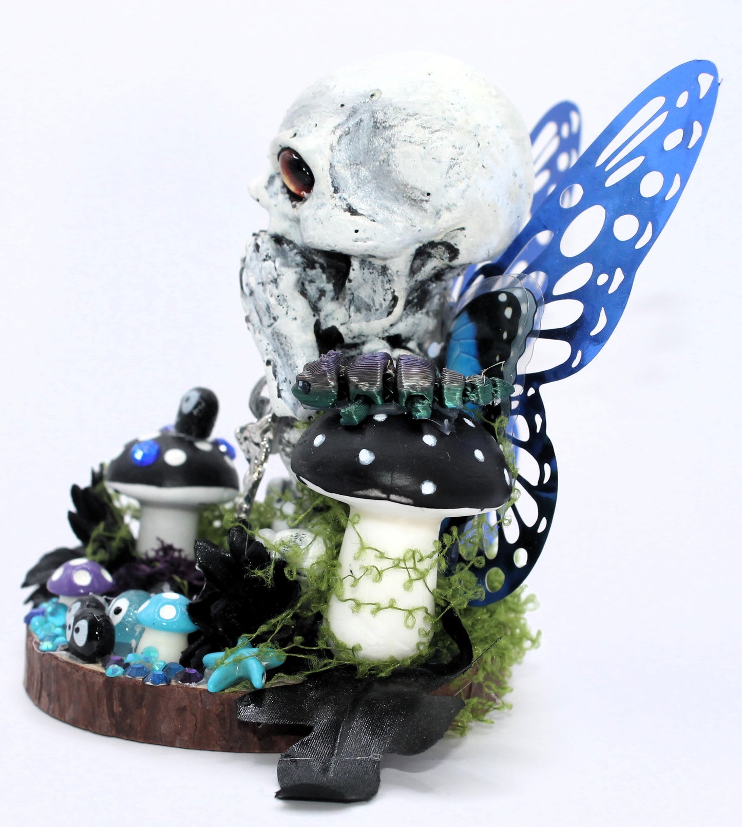 Speak No Evil Fae Skeleton Decor