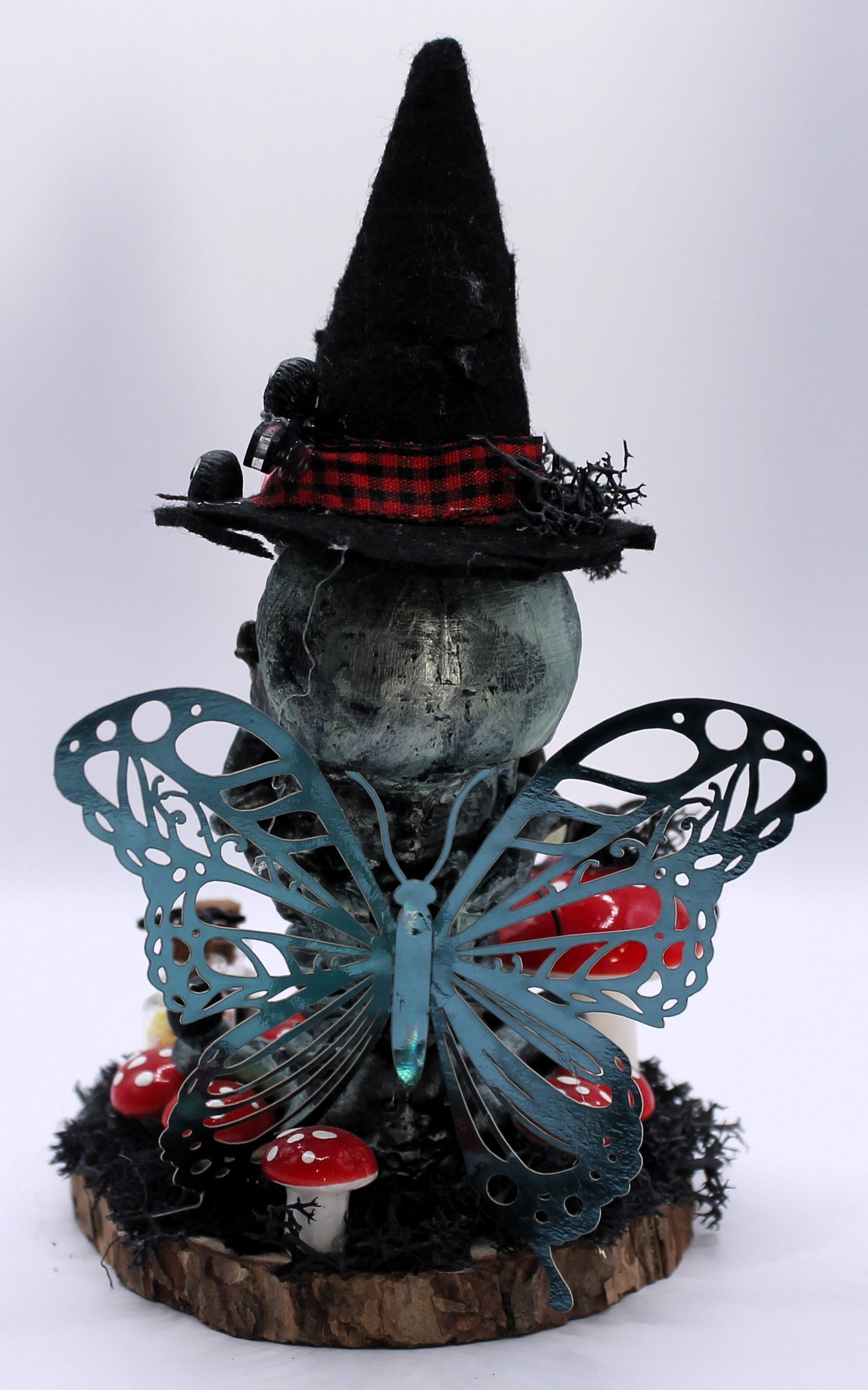 See No Evil Fae Witch Skeleton Decor