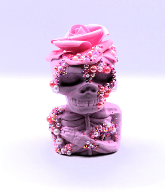 Pearl of the Afterlife soul cage skull decor