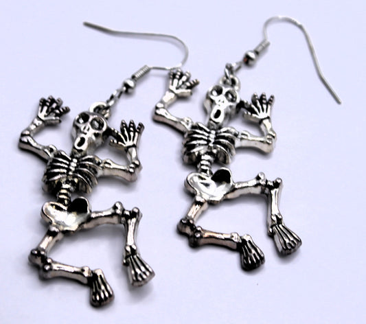 Spooked Skeletons