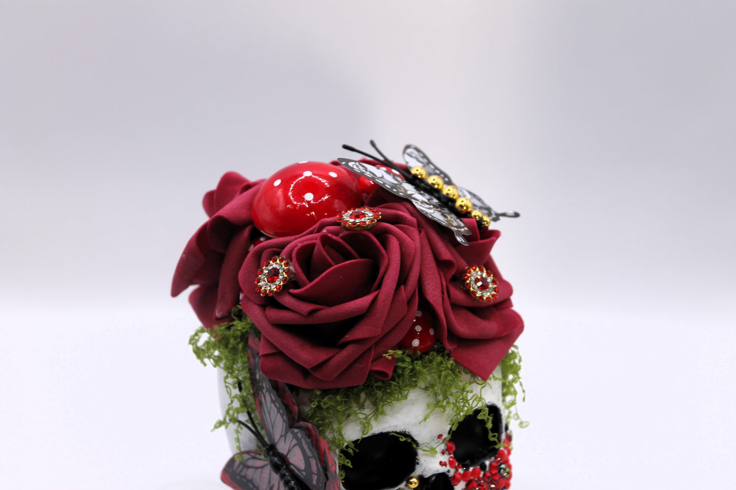 Scarlet Bloom Skull Macabre Decor