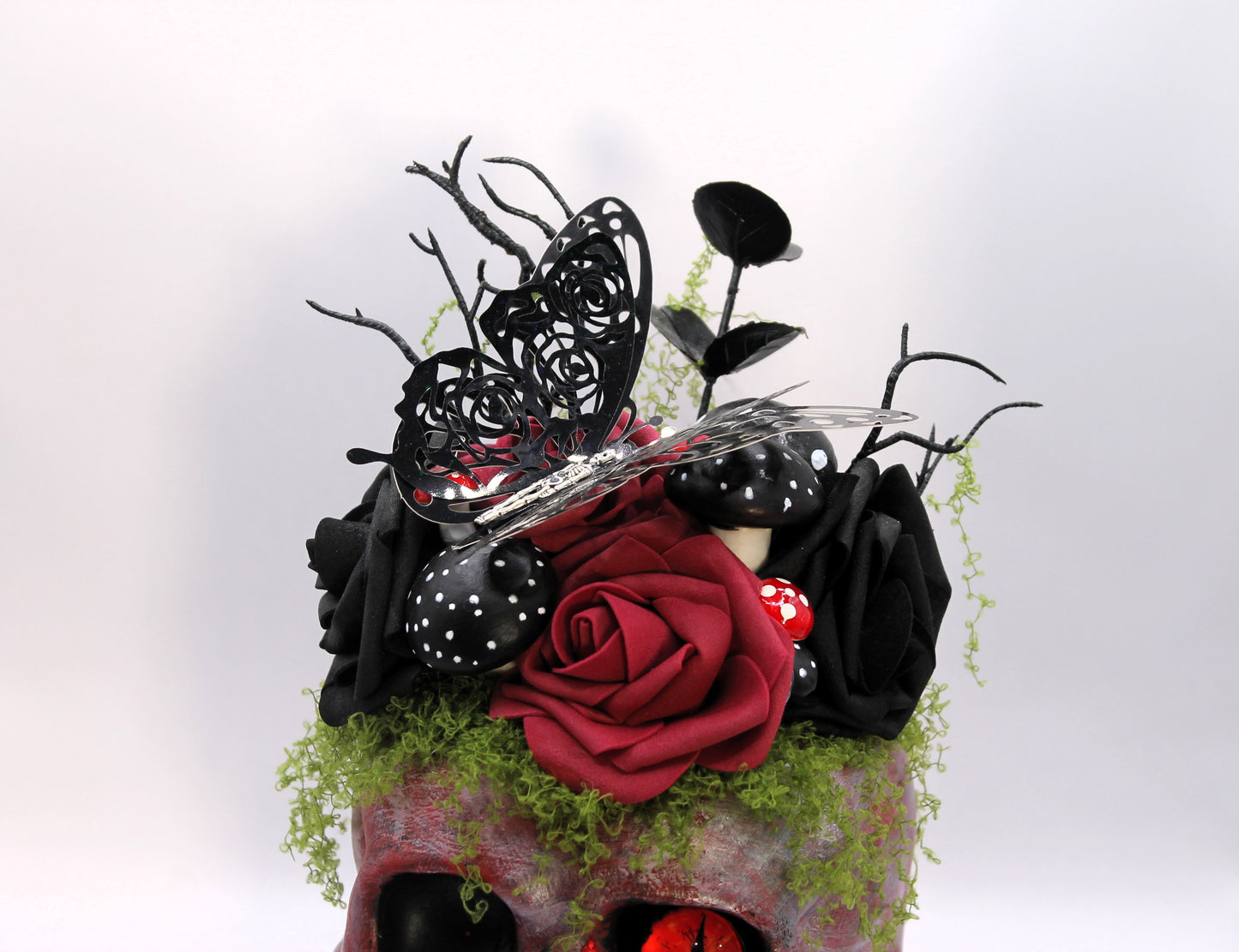 Crimson Gaze Skull Decor