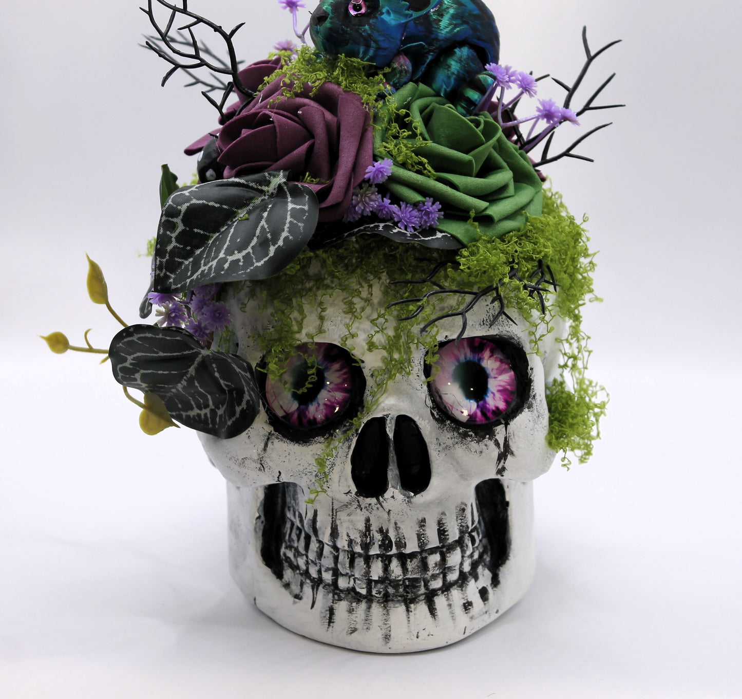 Moss Whispers Skull Decor