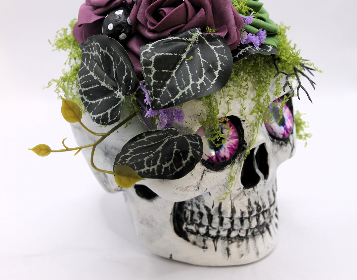 Moss Whispers Skull Decor