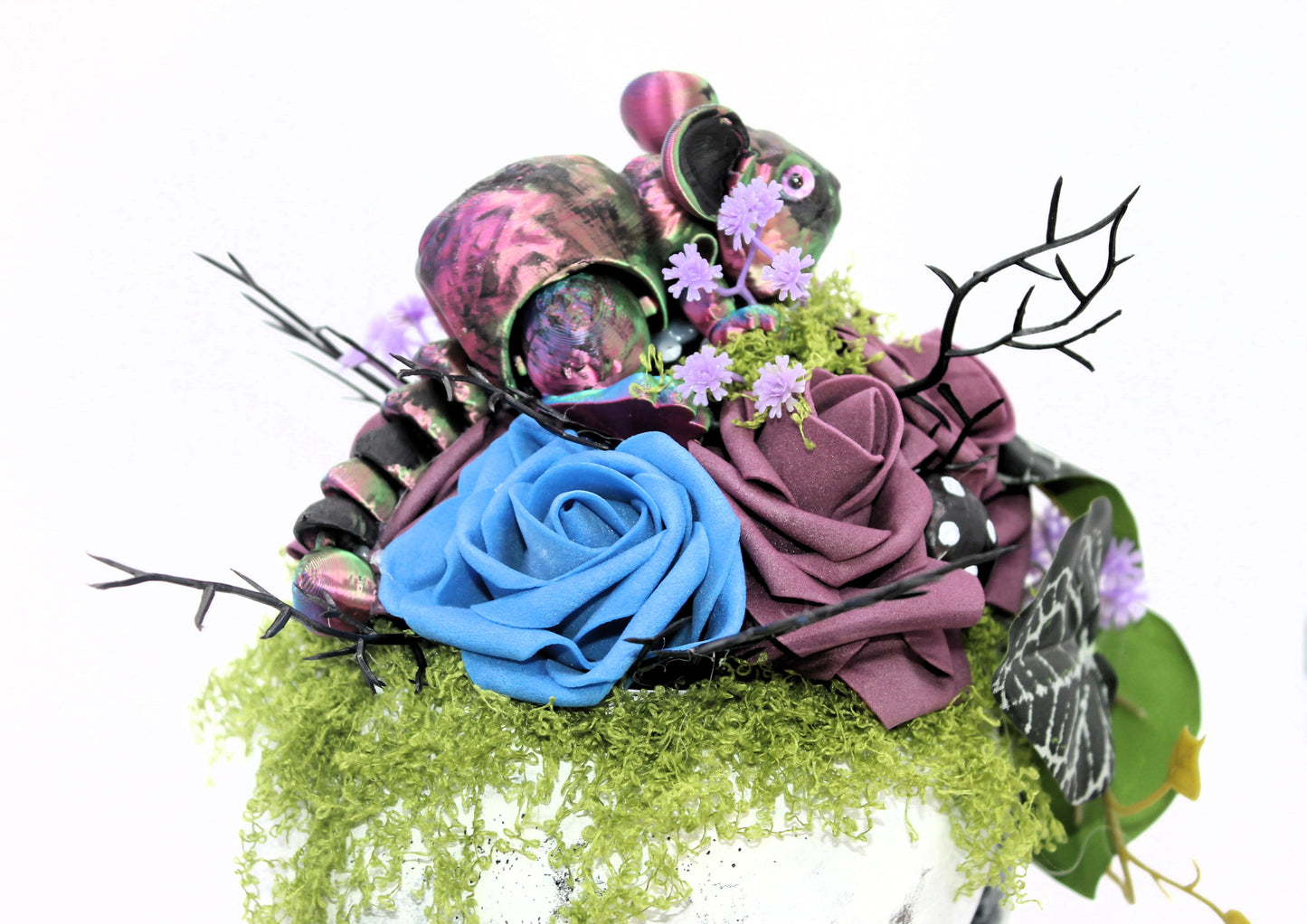 Moss Whispers Skull Decor