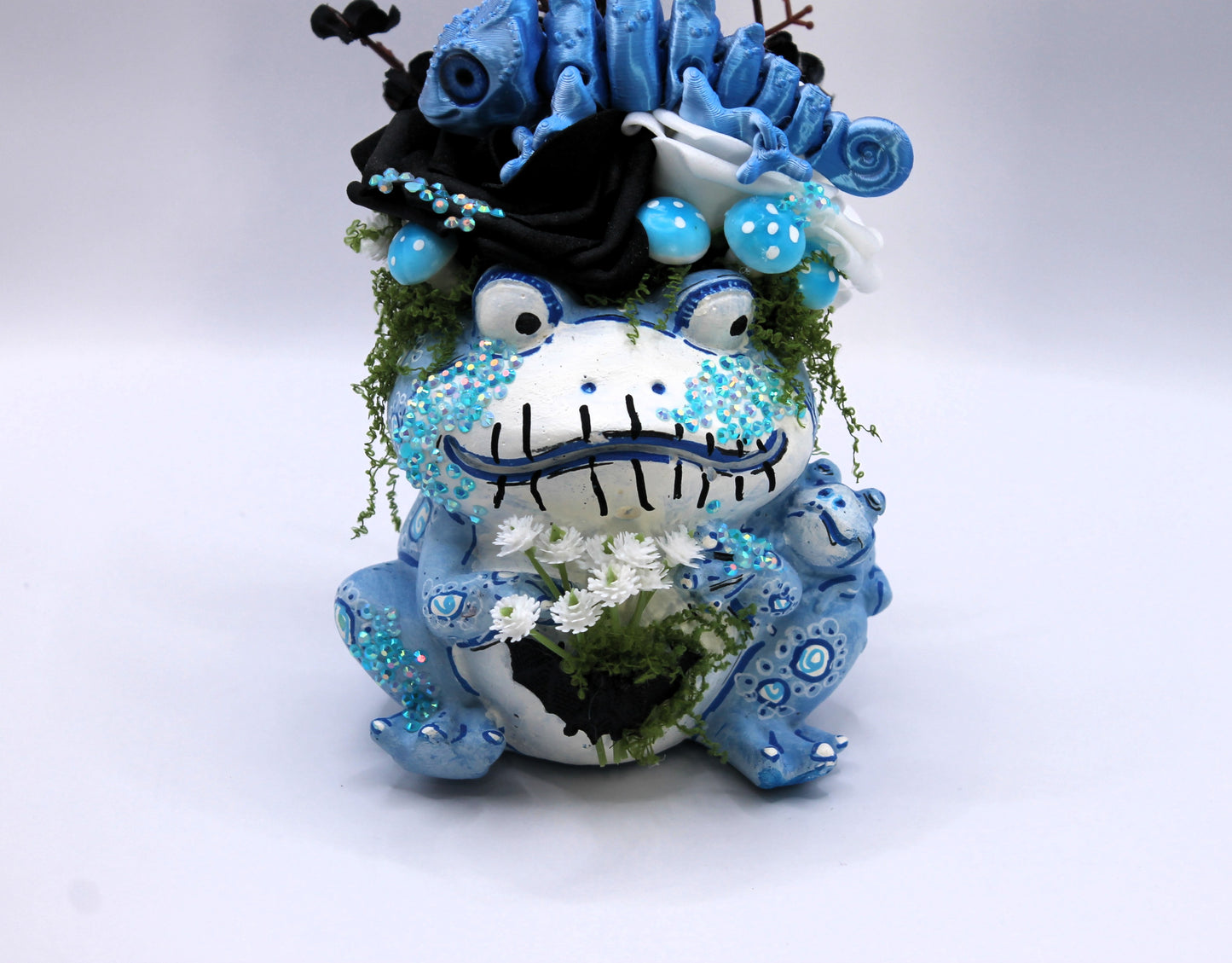 Enchanted Croaker macabre decor