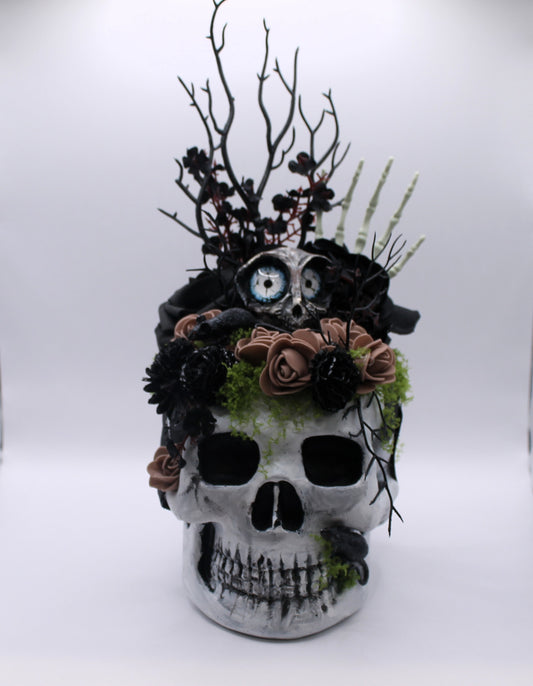 Watcher of the Withered Skull Decor
