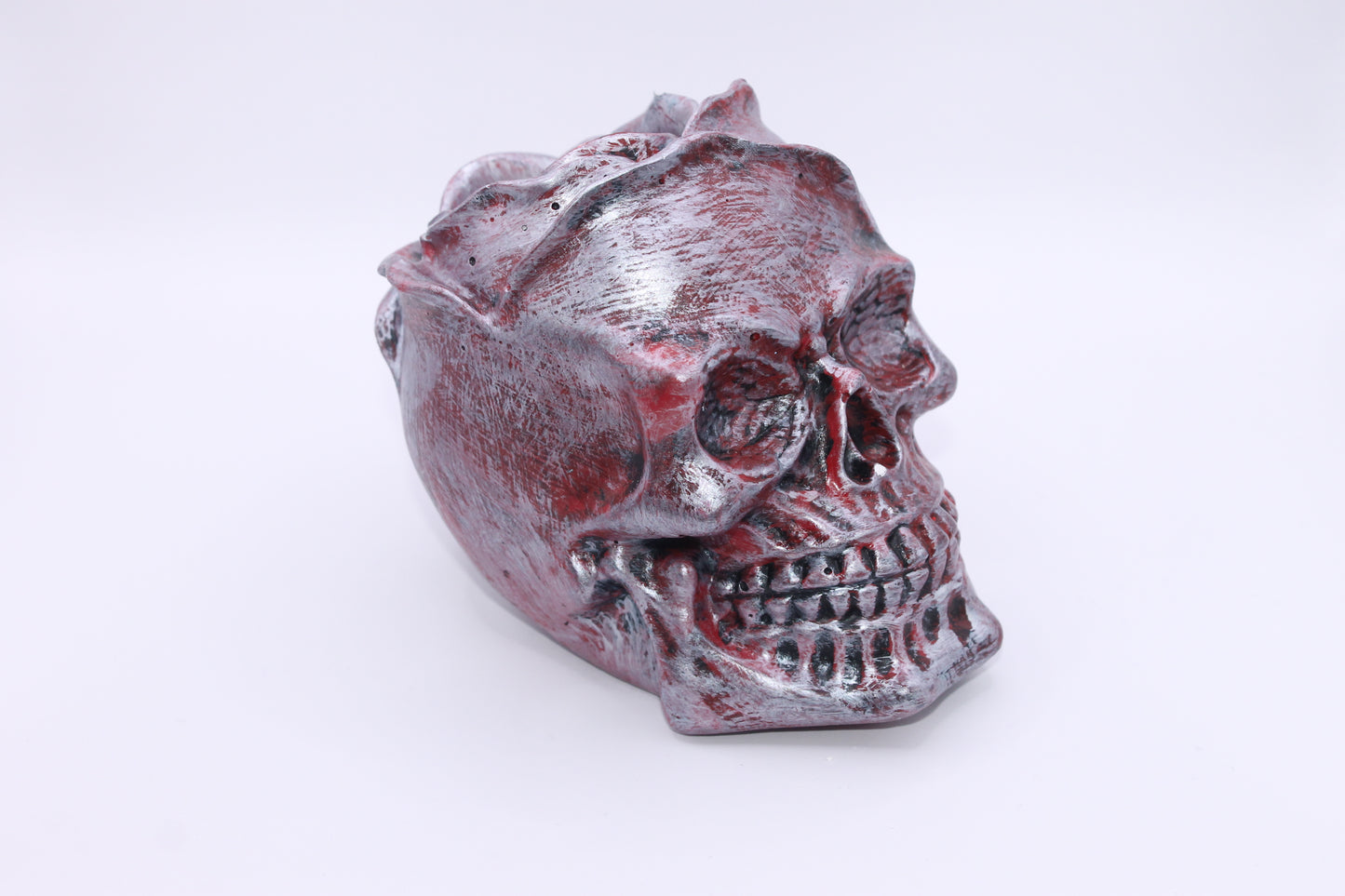 Crimson Curse Dreadful Elegance Skull Planter