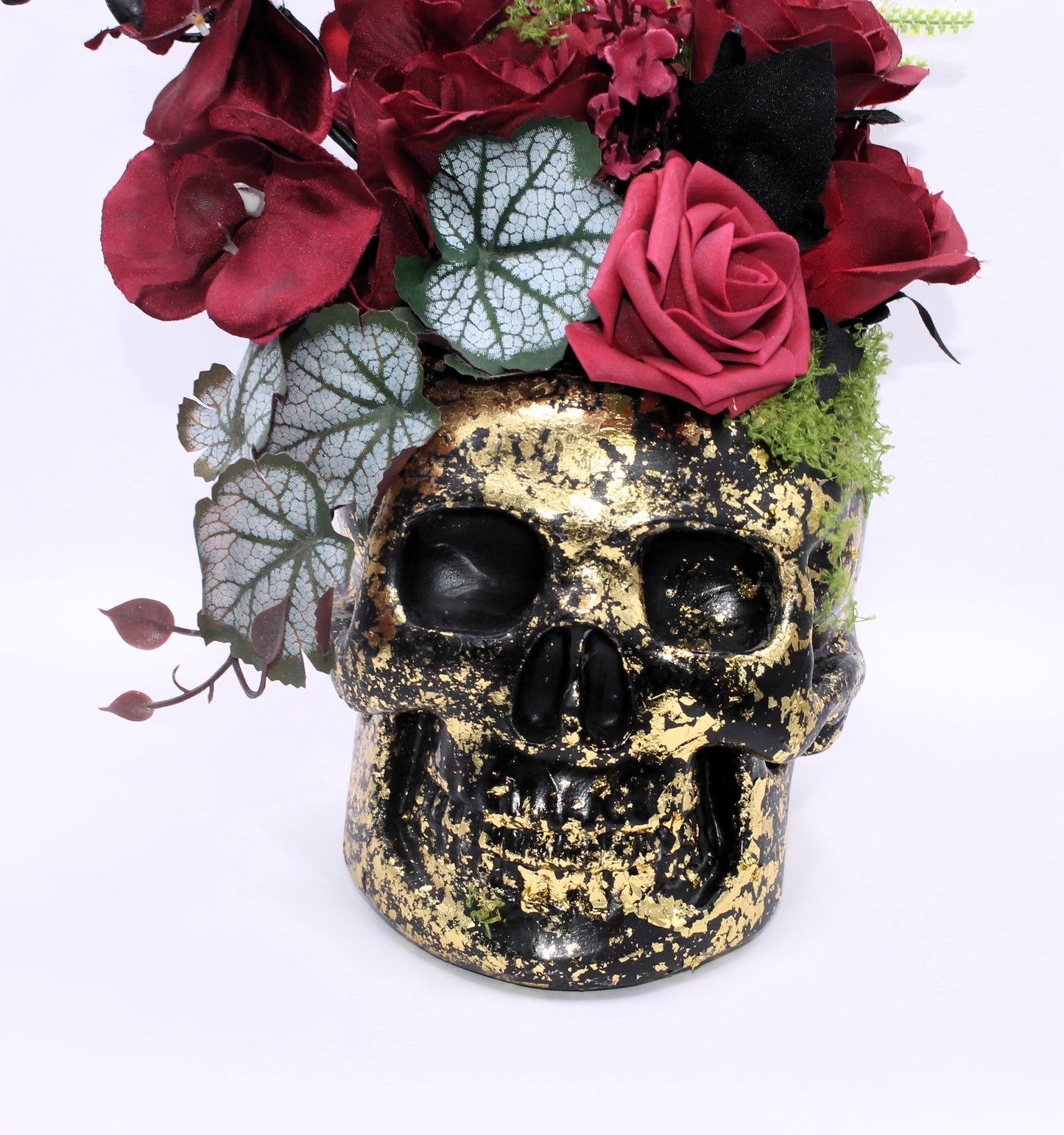 Golden Decay Skull Decor