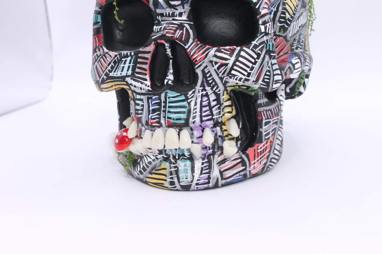 The Widow’s Bloom Skull Decor