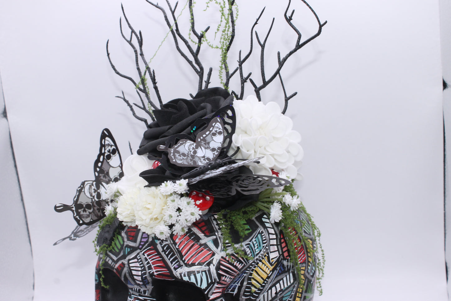 The Widow’s Bloom Skull Decor