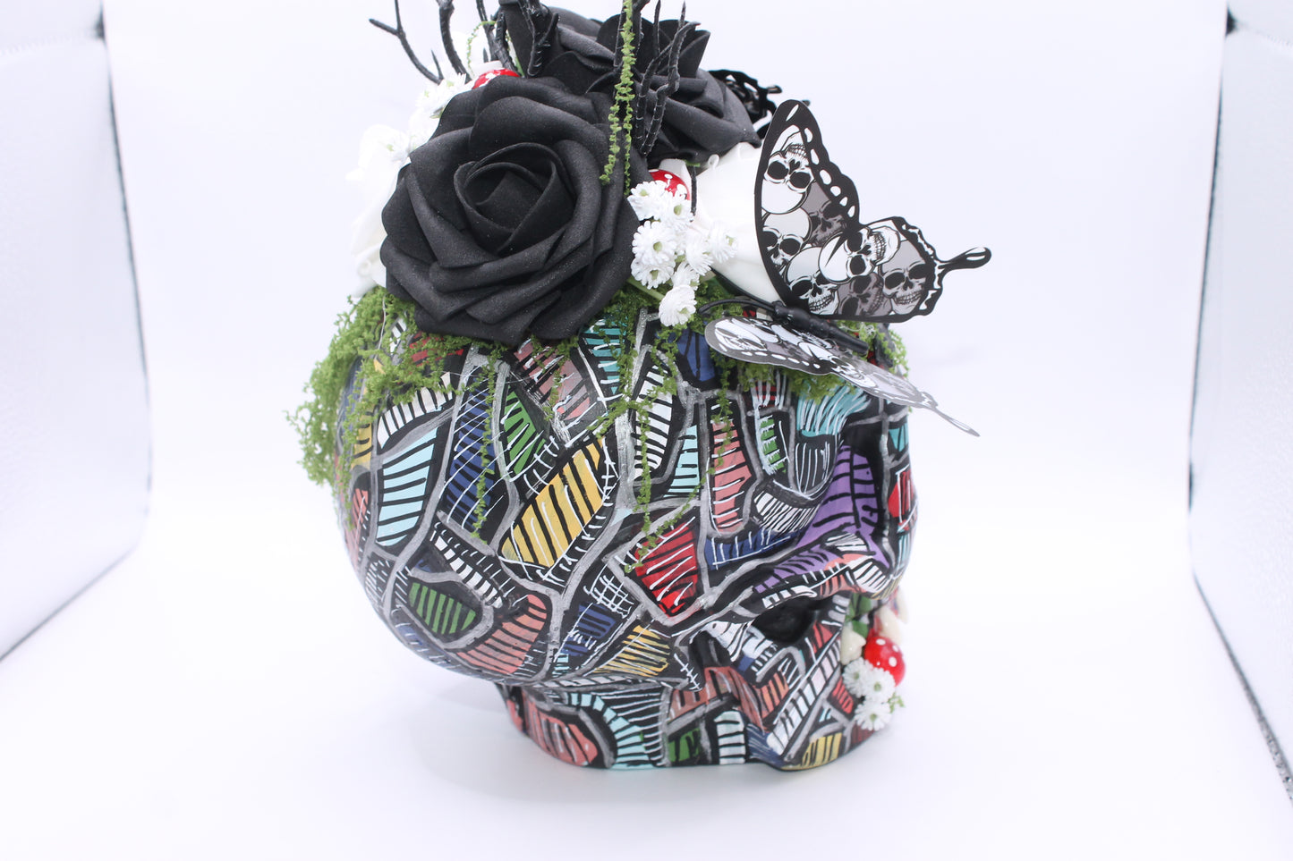 The Widow’s Bloom Skull Decor