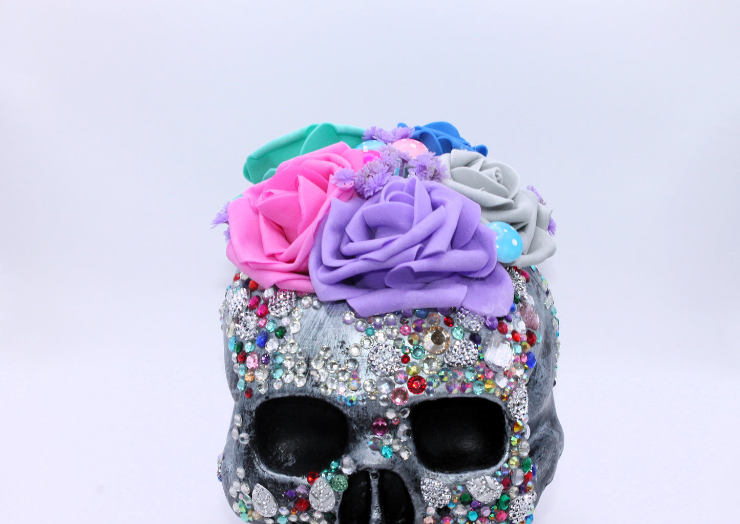 The Glittering Dead Skull Decor