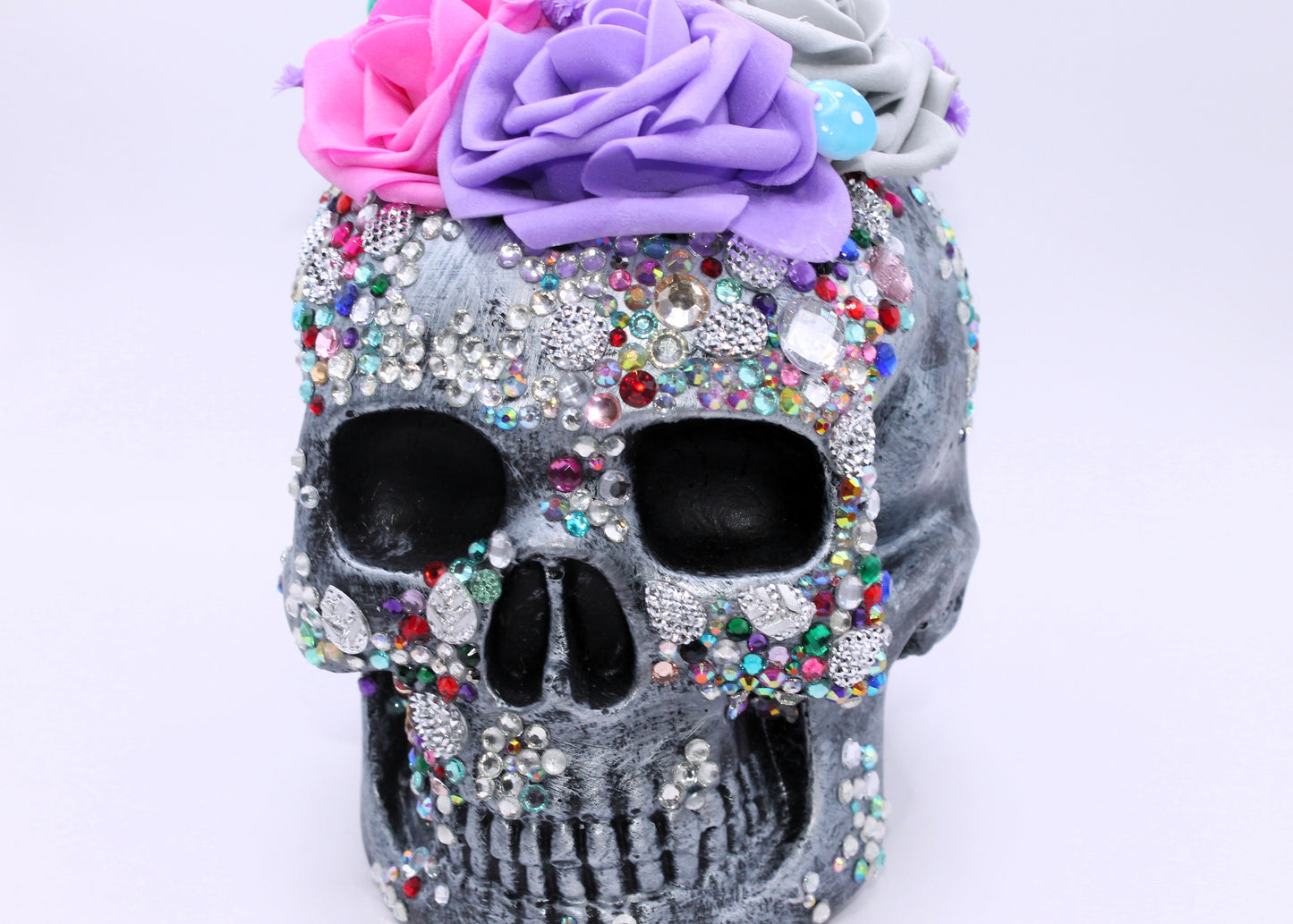 The Glittering Dead Skull Decor