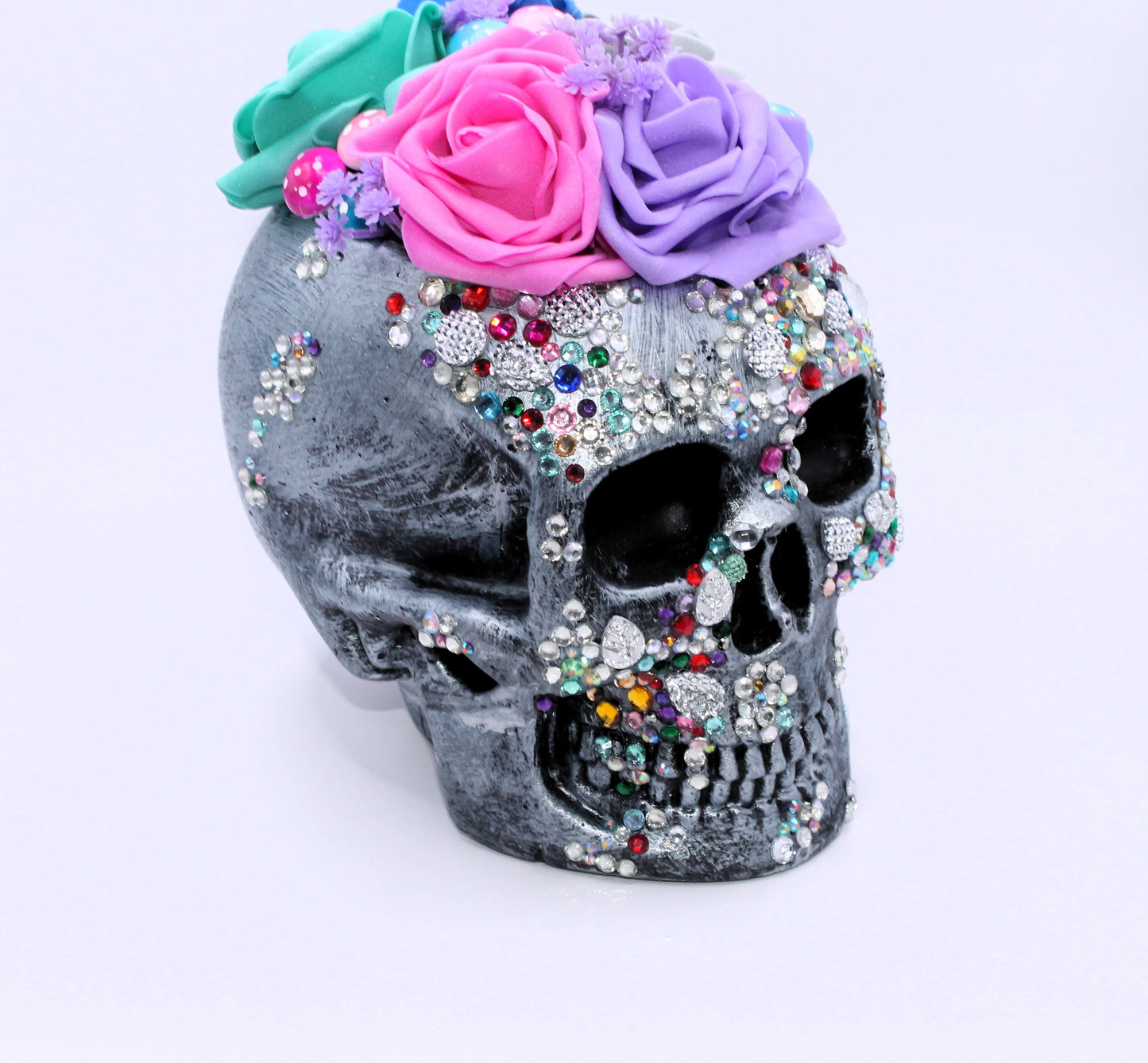 The Glittering Dead Skull Decor