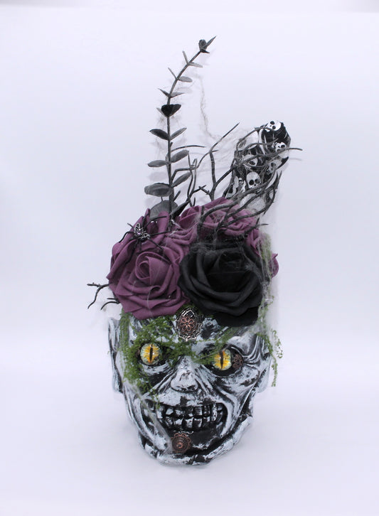 Vampire macabre decor