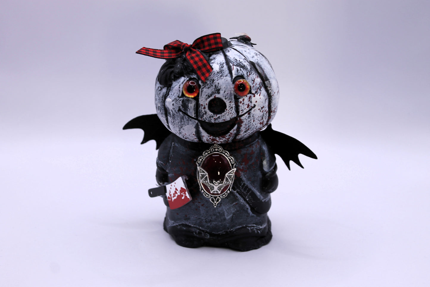 Bloodberry Batling macabre decor