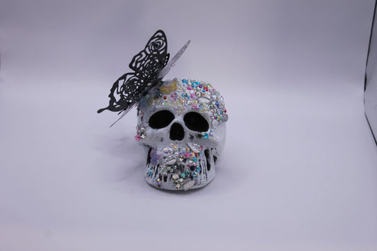 Glimmermourne Skull