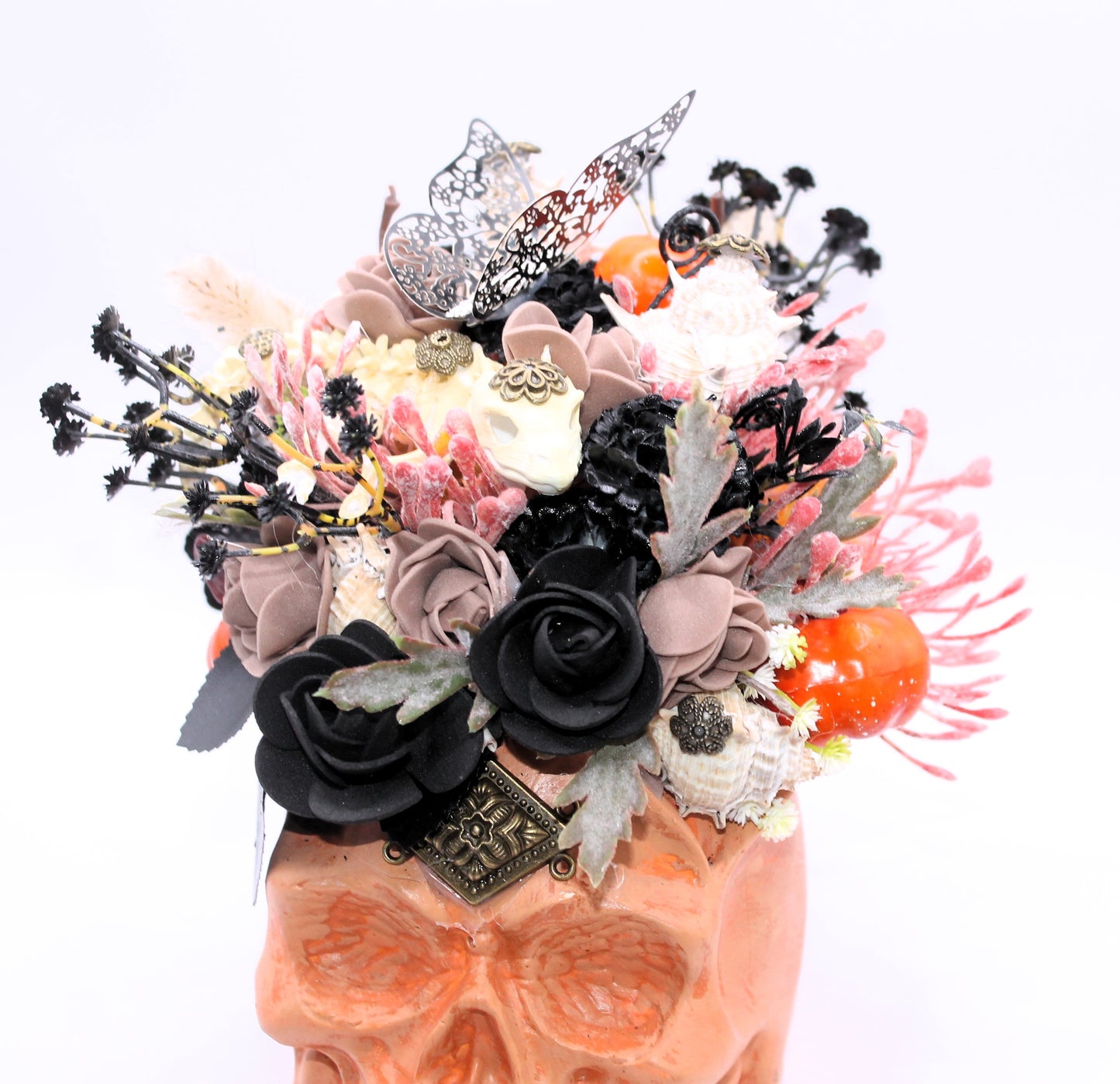 Harvest of the Damned Skull Decor