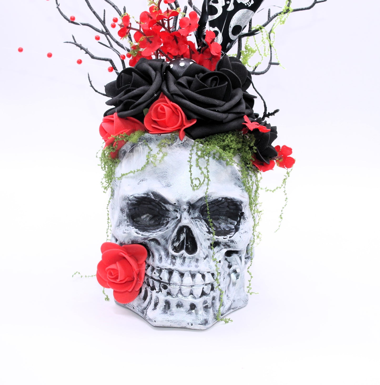 Blood Rose Ritual Skull Decor