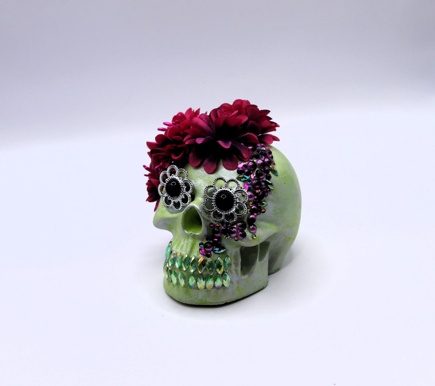 Green Bloom to Doom Skull decor