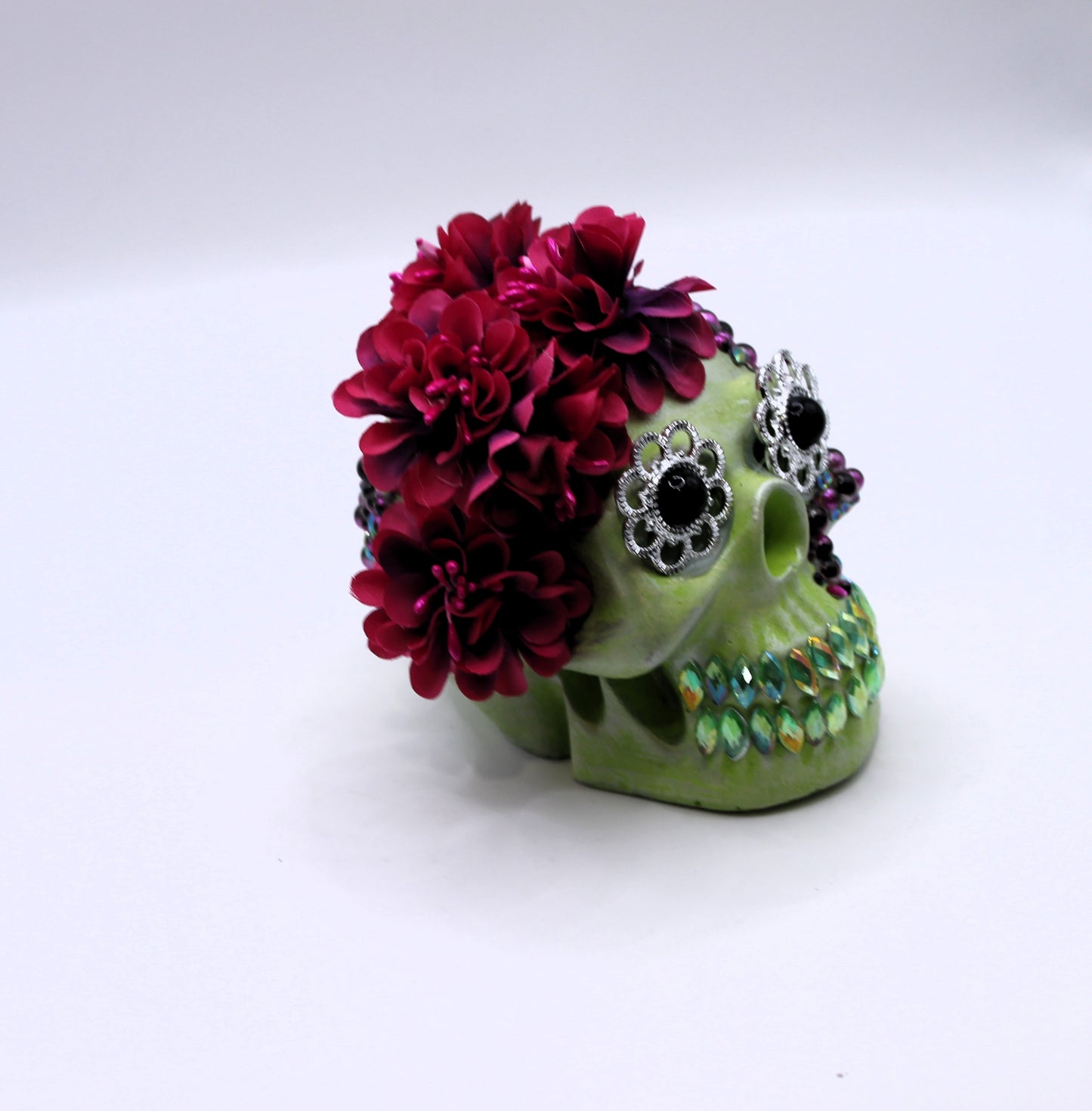 Green Bloom to Doom Skull decor