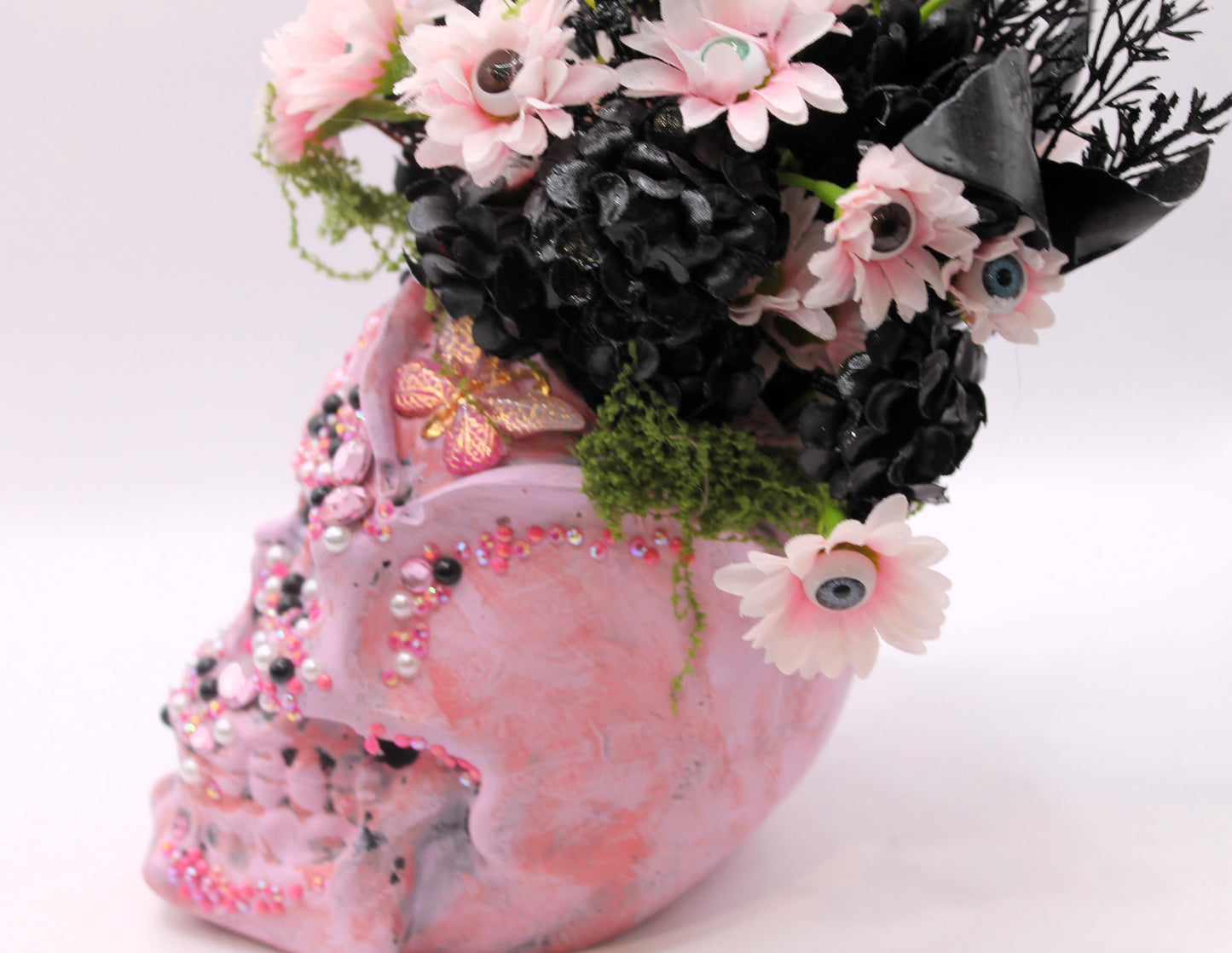 pink rose skull flower arrangement macabre decor