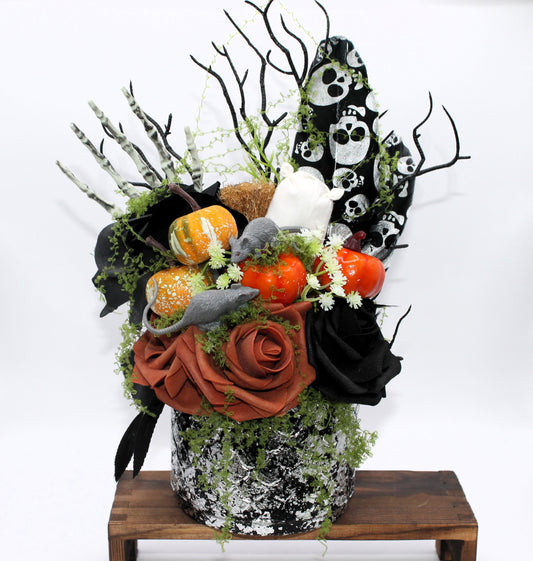 The Vermin Bouquet - Halloween Fall decoration